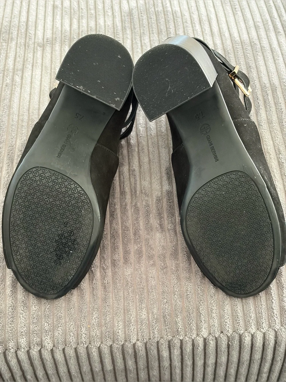 Giani Bernini suede ankle